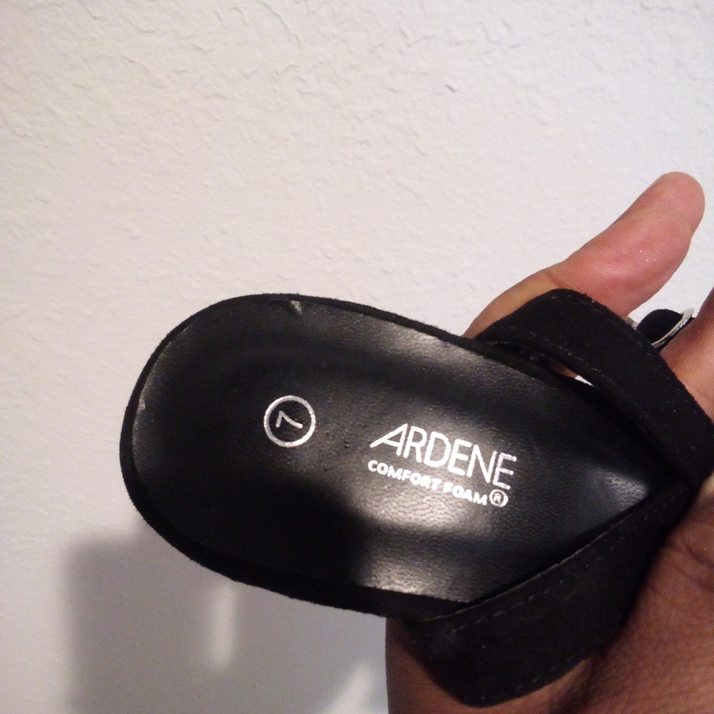 Ardene Black Suede Slingback Heeled Shoes Elegant Design - Picture 10 of 12